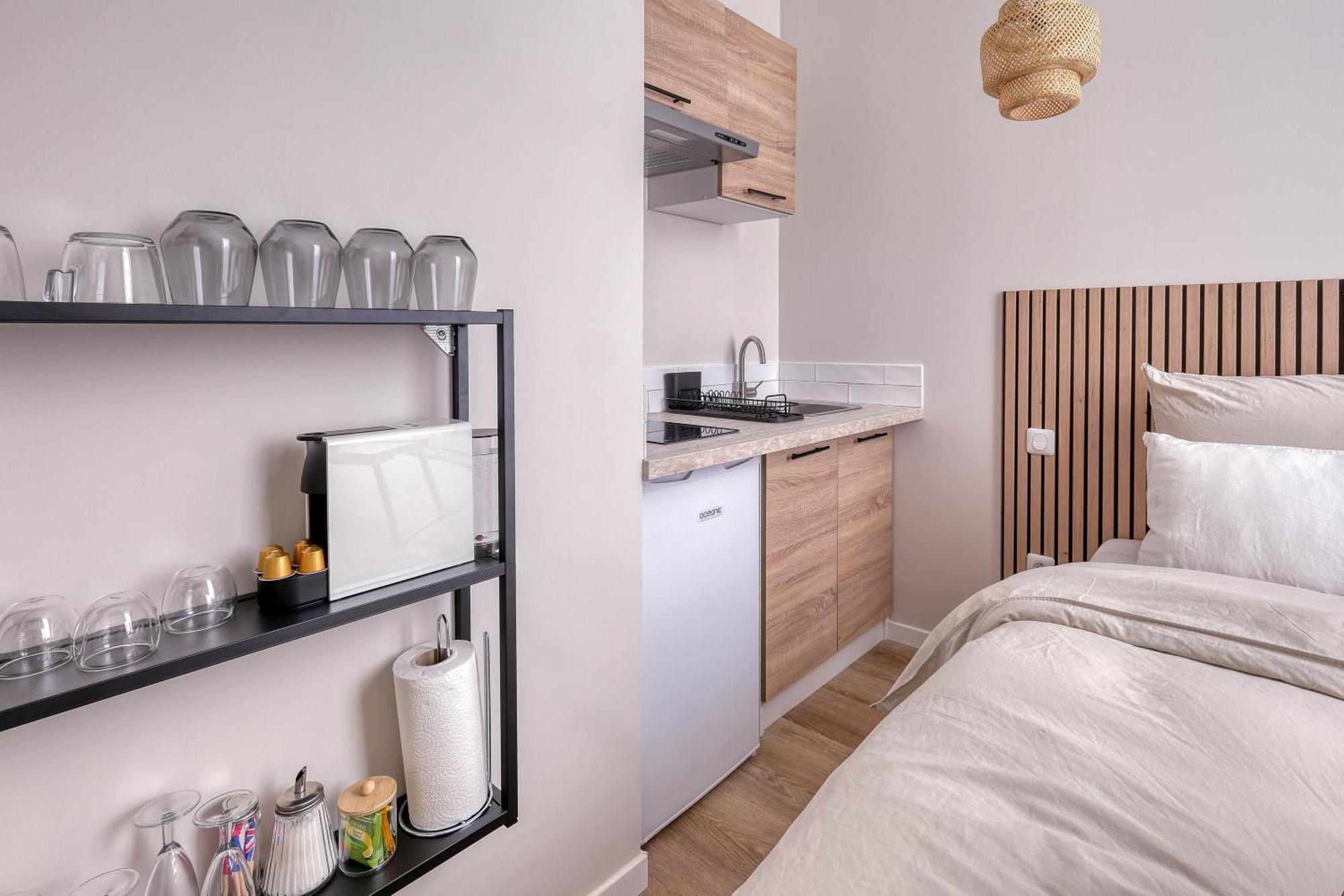 Short Time Suites Toulon Centre 3 "Le Spot" Check-In Auto Экстерьер фото